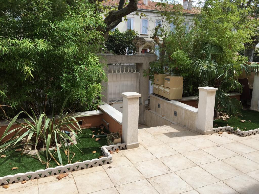 Residence Villa Ange La Seyne-sur-Mer Oda fotoğraf